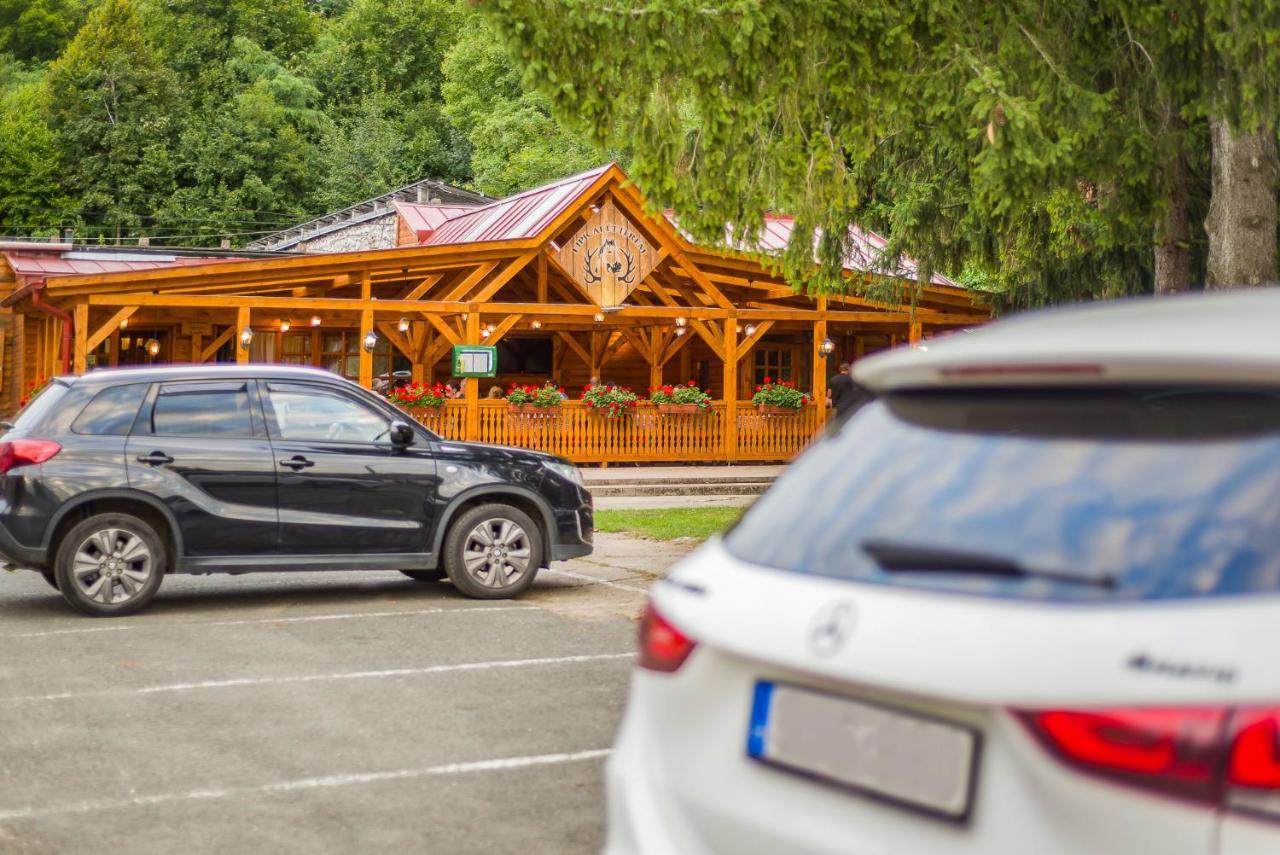 Lipicai Hotel Es Etterem Szilvásvárad Eksteriør billede
