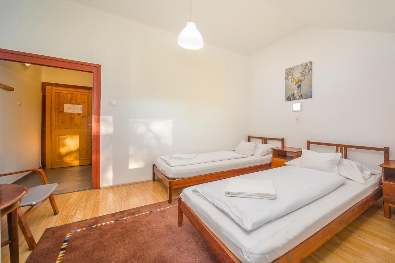 Lipicai Hotel Es Etterem Szilvásvárad Eksteriør billede