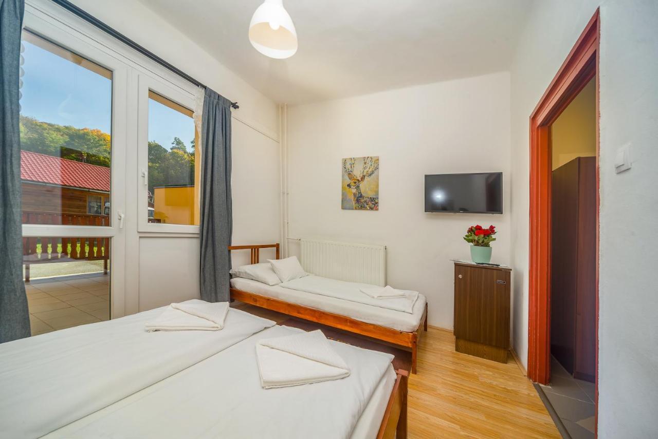 Lipicai Hotel Es Etterem Szilvásvárad Eksteriør billede